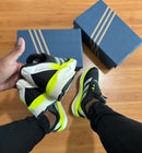 Tênis Adidas Adizero Boston 12