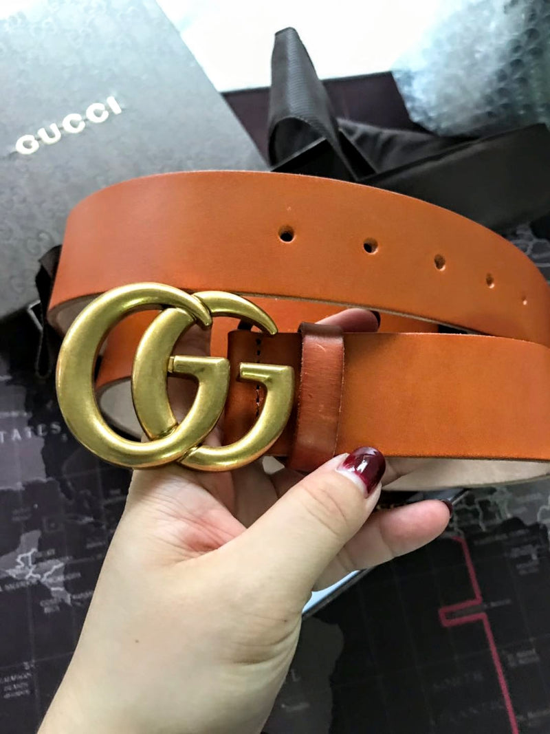 CINTO GUCCI DE COURO COM FIVELA DUPLO G